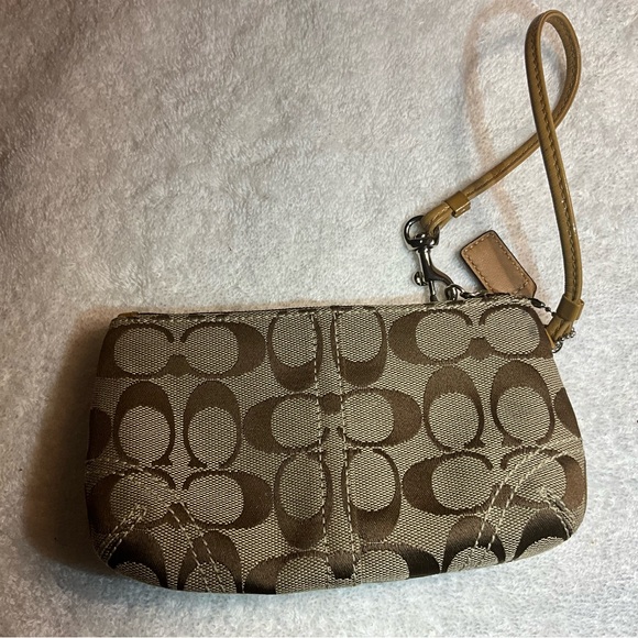 Coach Brown and Tan Designer Wristlet - Picture 4 of 10